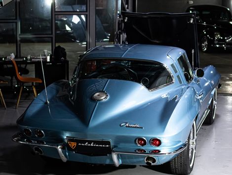 Chevrolet CORVETTE STINGRAY C3
