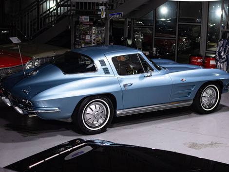 Chevrolet CORVETTE STINGRAY C3