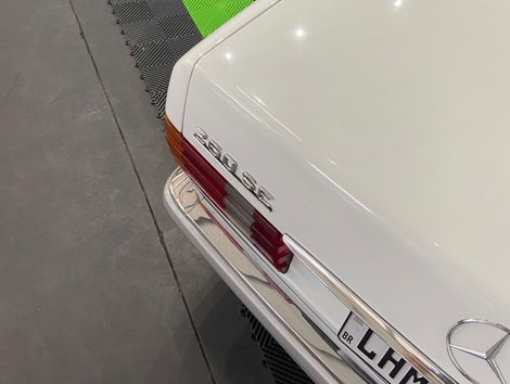 Mercedes 260 SE