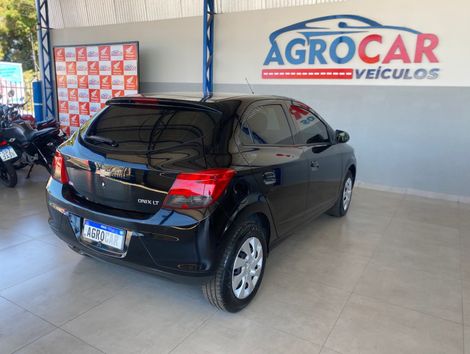 Chevrolet ONIX HATCH LT 1.4 8V FlexPower 5p Mec.
