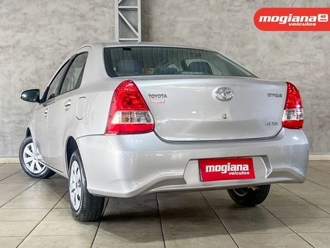 Toyota ETIOS XS Sedan 1.5 Flex 16V 4p Aut.