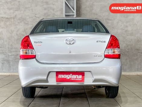 Toyota ETIOS XS Sedan 1.5 Flex 16V 4p Aut.
