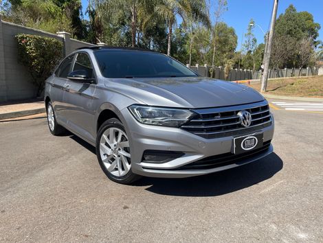 VolksWagen JETTA Comfort. 250 TSI 1.4 Flex 16v Aut.