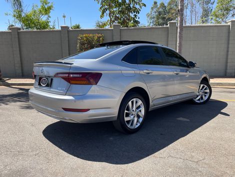 VolksWagen JETTA Comfort. 250 TSI 1.4 Flex 16v Aut.