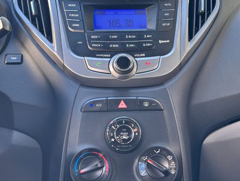 Hyundai HB20S Premium 1.6 Flex 16V Mec. 4p