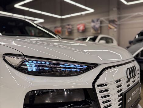 Audi Q6 E-TRON Quattro Perf. Black (Elétrico)