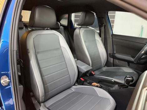 Volkswagen Highline 1.0 200 TSI Flex Aut.