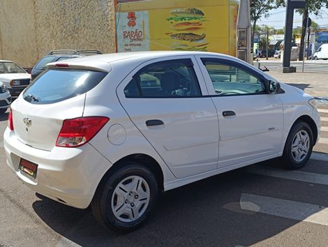 Chevrolet ONIX HATCH LS 1.0 8V FlexPower 5p Mec.
