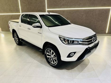 Toyota Hilux CD SRX 4x4 2.8 TDI 16V Diesel Aut.
