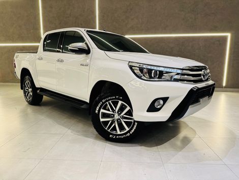 Toyota Hilux CD SRX 4x4 2.8 TDI 16V Diesel Aut.