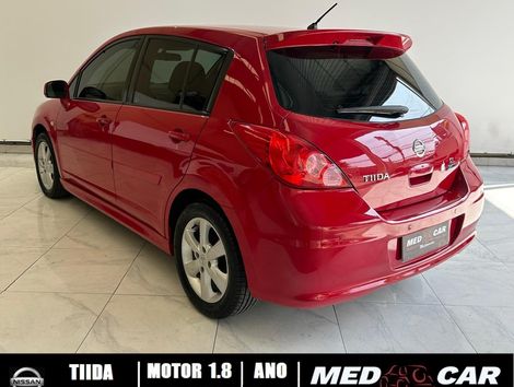 Nissan TIIDA SL 1.8/1.8 Flex 16V Aut.