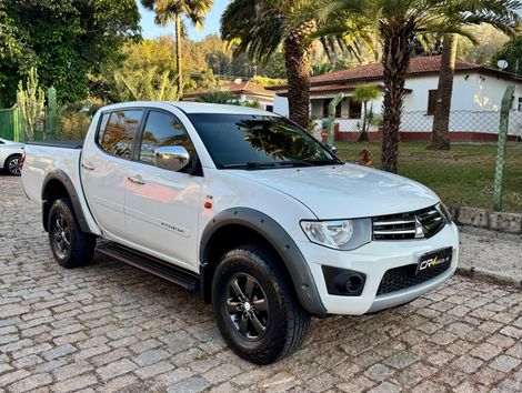 Mitsubishi L200 Triton GL 3.2 CD TB Int. Dies. Mec.