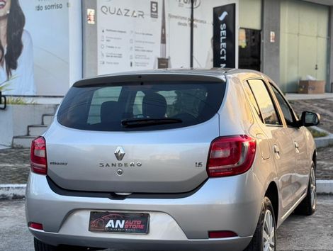 Renault SANDERO Expression Flex 1.6 16V 5p