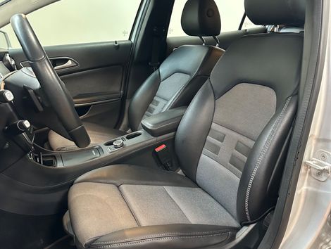 Mercedes GLA 200 Style 1.6 TB 16V/Flex Aut.