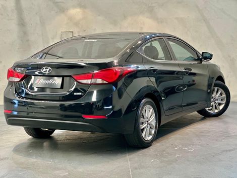 Hyundai Elantra GLS 2.0 16V Flex Aut.