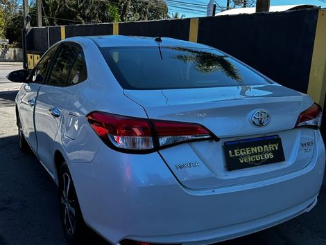 Toyota YARIS XLS Connect Sed. 1.5 Flex 16V Aut.