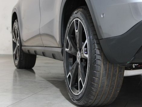 Mercedes GLA 200 Night 1.6. TB 16V Flex Aut.