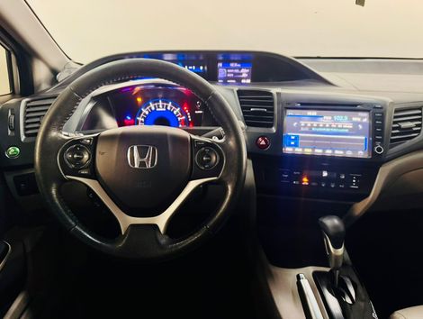 Honda Civic Sedan LXR 2.0 Flexone 16V Aut. 4p