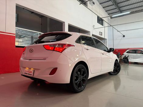 Hyundai i30 1.8 16V Aut. 5p