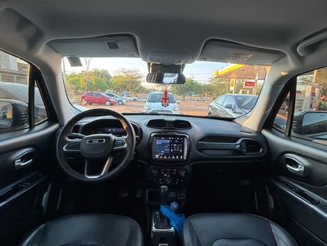 Jeep Renegade Long. T270 1.3 TB 4x2 Flex Aut.
