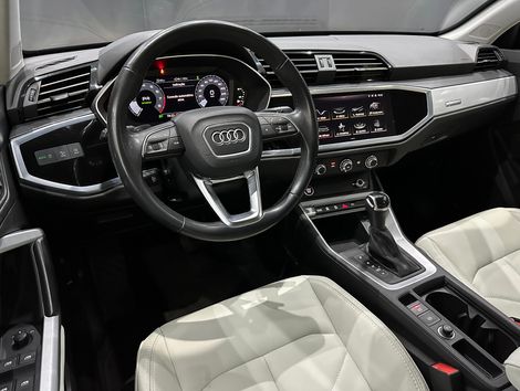 Audi Q3 Prestige 2.0 TFSI Tiptr.Quatro 