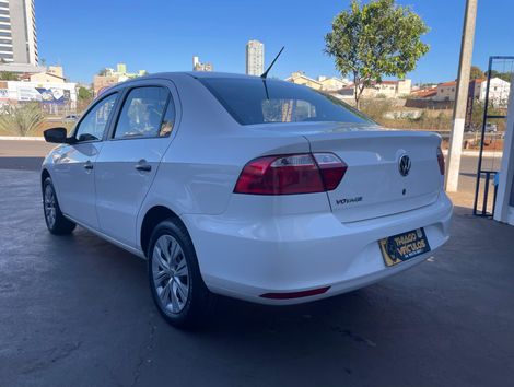 VolksWagen VOYAGE 1.6 MSI Flex 8V 4p