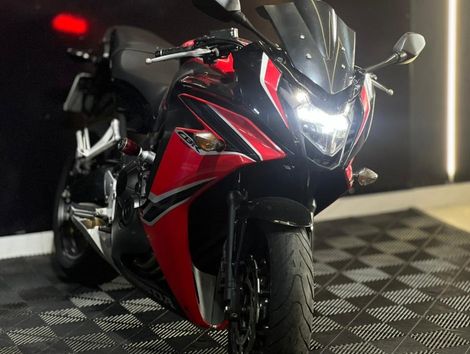 HONDA CBR 650F