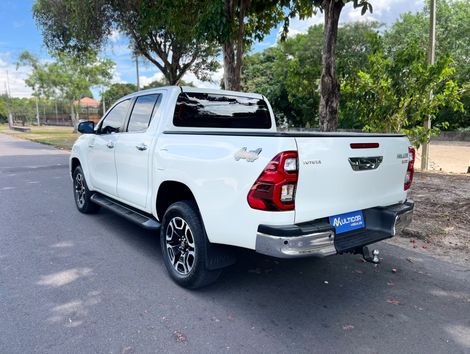 Toyota Hilux CD SRX 4x4 2.8 TDI 16V Diesel Aut.