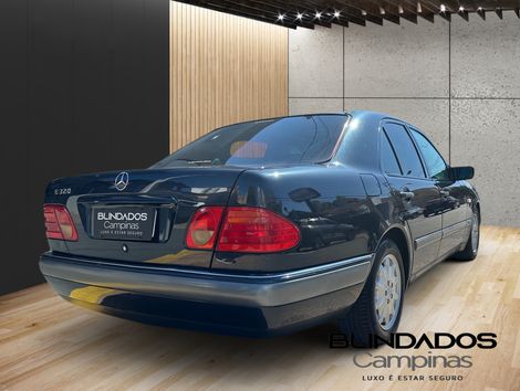 Mercedes E-320 3.2 Elegance
