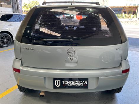 Chevrolet Corsa Hat. Premium 1.4 8V ECONOFLEX 5p