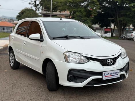 Toyota ETIOS XS 1.5 Flex 16V 5p Aut.