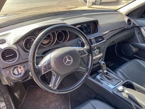 Mercedes C-180 CGI Classic 1.8 16V 156cv Aut.