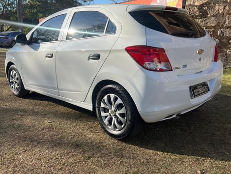 Chevrolet ONIX HATCH Joy 1.0 8V Flex 5p Mec.
