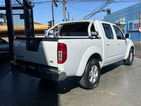 Nissan Frontier XE  CD 4x4 2.5 TB Diesel