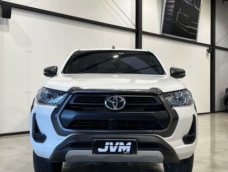 Toyota Hilux CD 4x4 2.8 Diesel Mec.