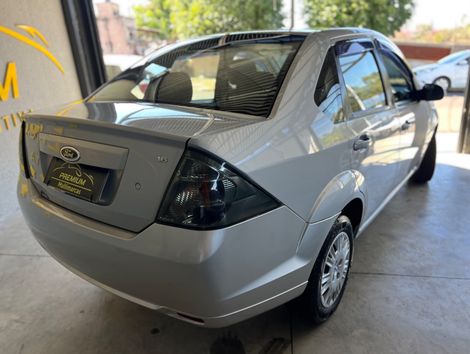 Ford Fiesta Sedan 1.6 16V Flex Mec.