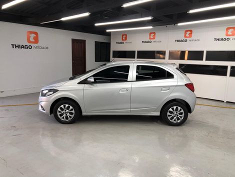 Chevrolet ONIX HATCH Joy 1.0 8V Flex 5p Mec.