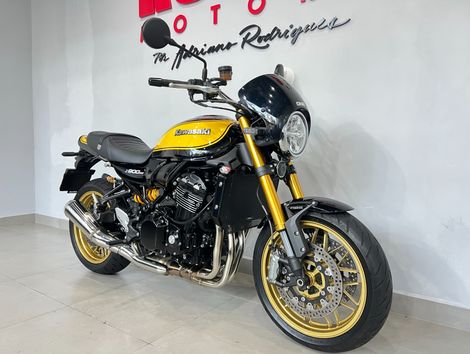 KAWASAKI Z 900 RS R Edition