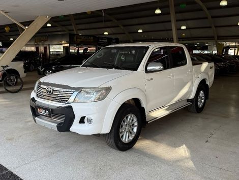 Toyota Hilux CD SRV 4x4 2.7 Flex 16V Aut.