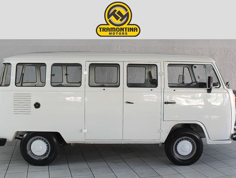 VolksWagen Kombi Standard/ Luxo/ Série Prata