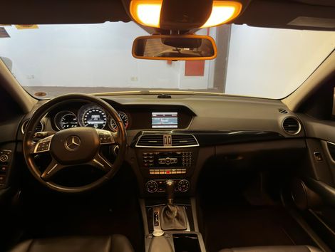 Mercedes C-180 CGI Sport 1.6 TB 16V 156cv Aut.