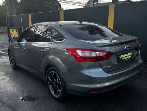 Ford Focus Sedan 2.0 16V/2.0 16V Flex 4p Aut.
