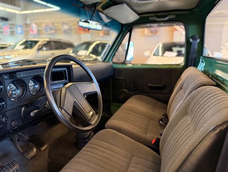 Chevrolet C-20 Custom De Luxe 4.1