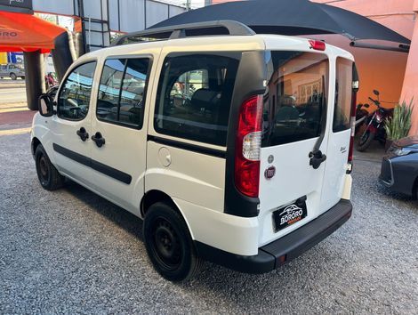 Fiat Doblo ESSENCE 1.8 Flex 16V 5p