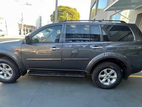 Mitsubishi Pajero DAKAR/HPE 3.5 4x4 Flex 5p Aut.