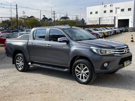 Toyota Hilux CD SRX 4x4 2.8 TDI 16V Diesel Aut.
