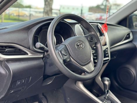 Toyota YARIS XL Live Sedan 1.5 Flex 16V 4p Aut.
