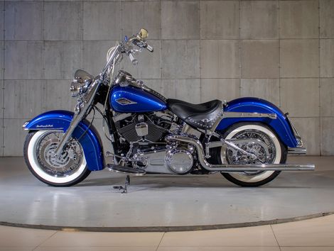 Harley HERITAGE SOFTAIL CLASSIC FLSTC