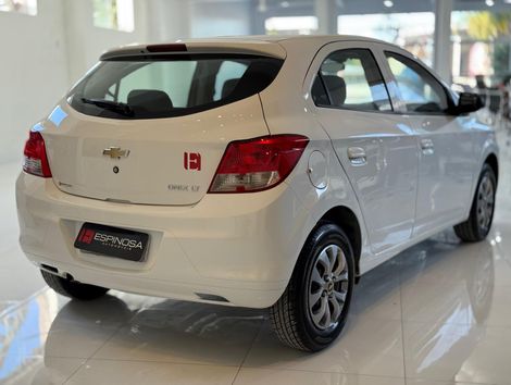 Chevrolet 1.0MT LT