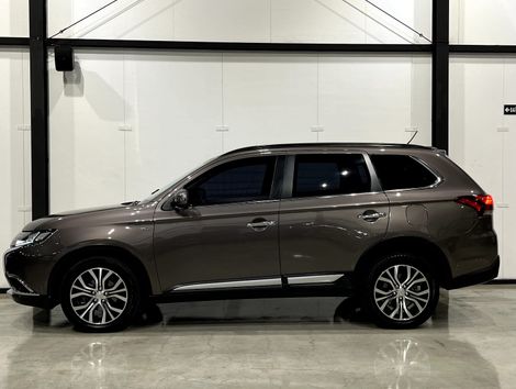Mitsubishi OUTLANDER 3.0/ GT 3.0 V6 Aut.